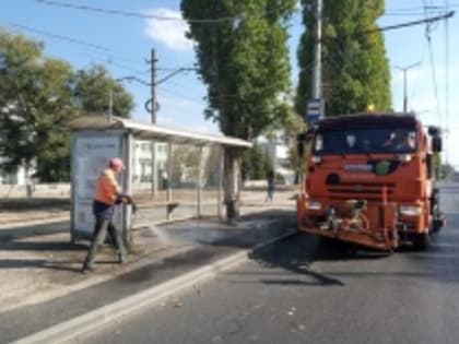 На территории Ленинского района проводятся мероприятия по благоустройству остановочных павильонов