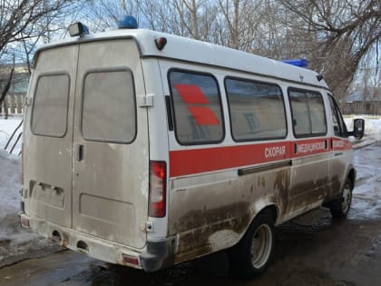 Молодая фельдшер «скорой» и женщина отравились в общежитии ядовитым газом для травли насекомых