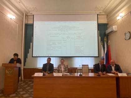 Депутатский корпус районного Собрания провёл очередное заседание