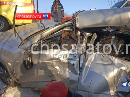 Публикуем видео с места где два человека погибли и двое пострадали в ДТП в Гагаринском районе