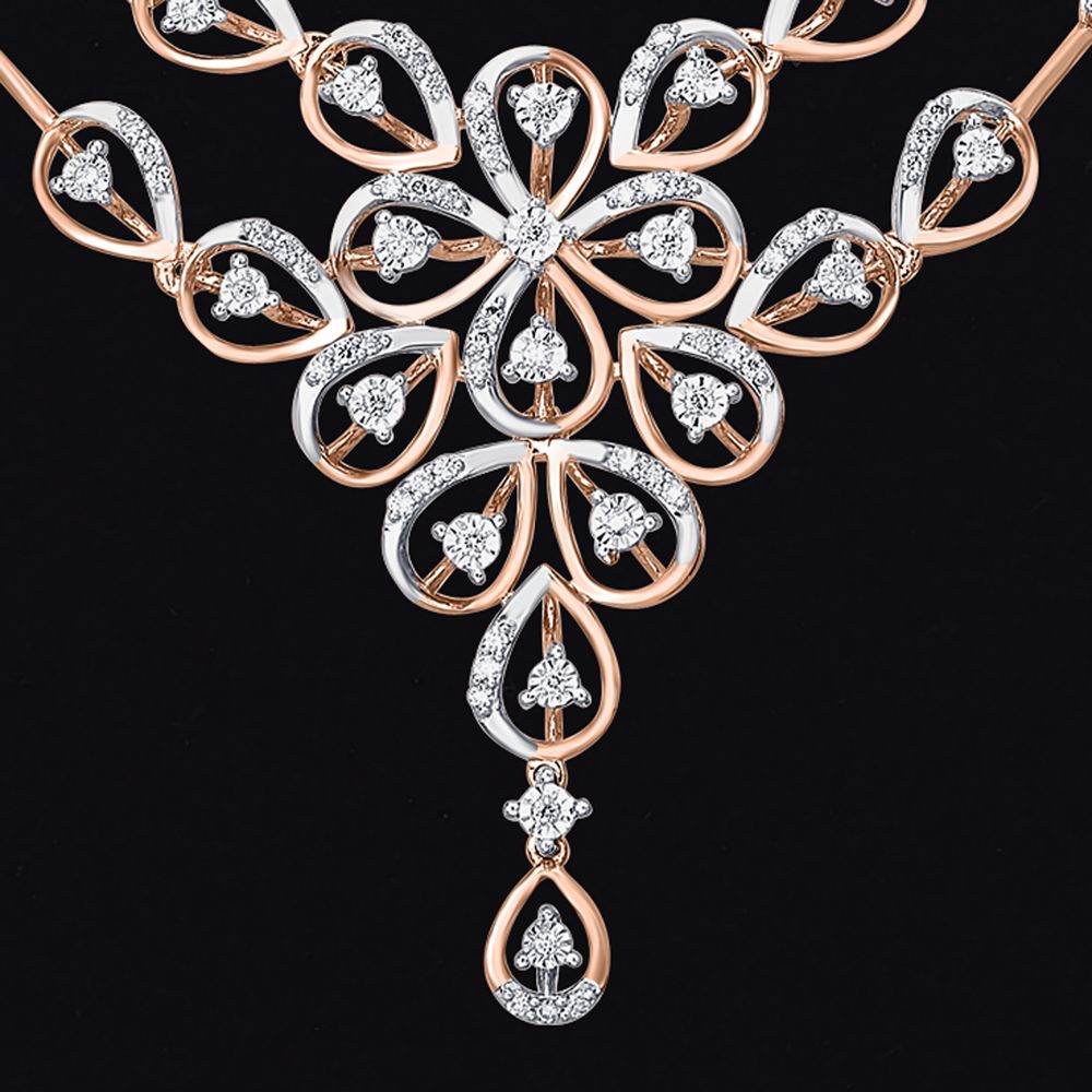 The Astra Diamond Statement Necklace detail