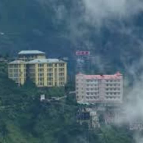 Room Near Govt. College