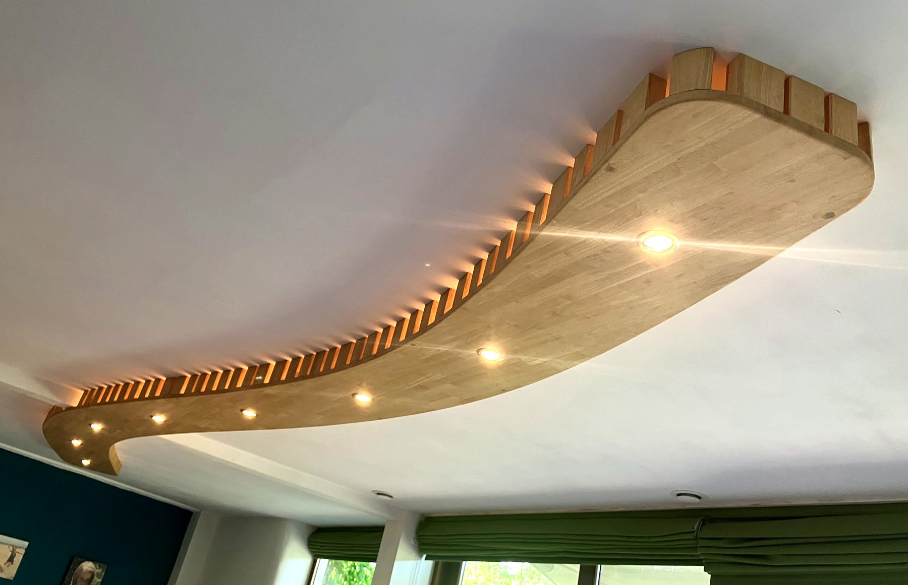 Houten plafondlamp