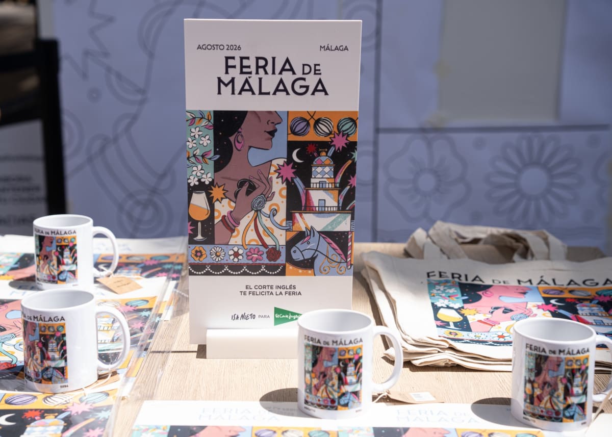 Tazas, bolsas tote y láminas con la ilustración de Isa Nieto para la Feria de Málaga de El Corte Inglés