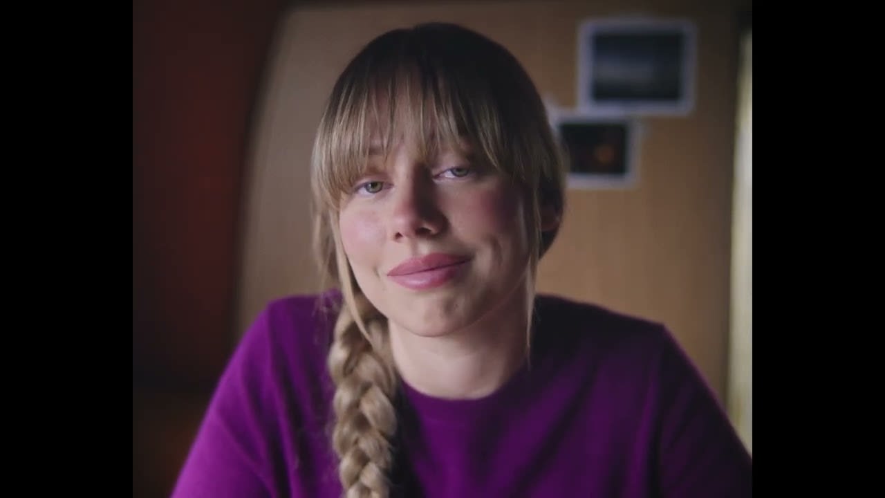 Campaña ‘La Búsqueda del Tesoro’: Ester Expósito y la violencia vicaria