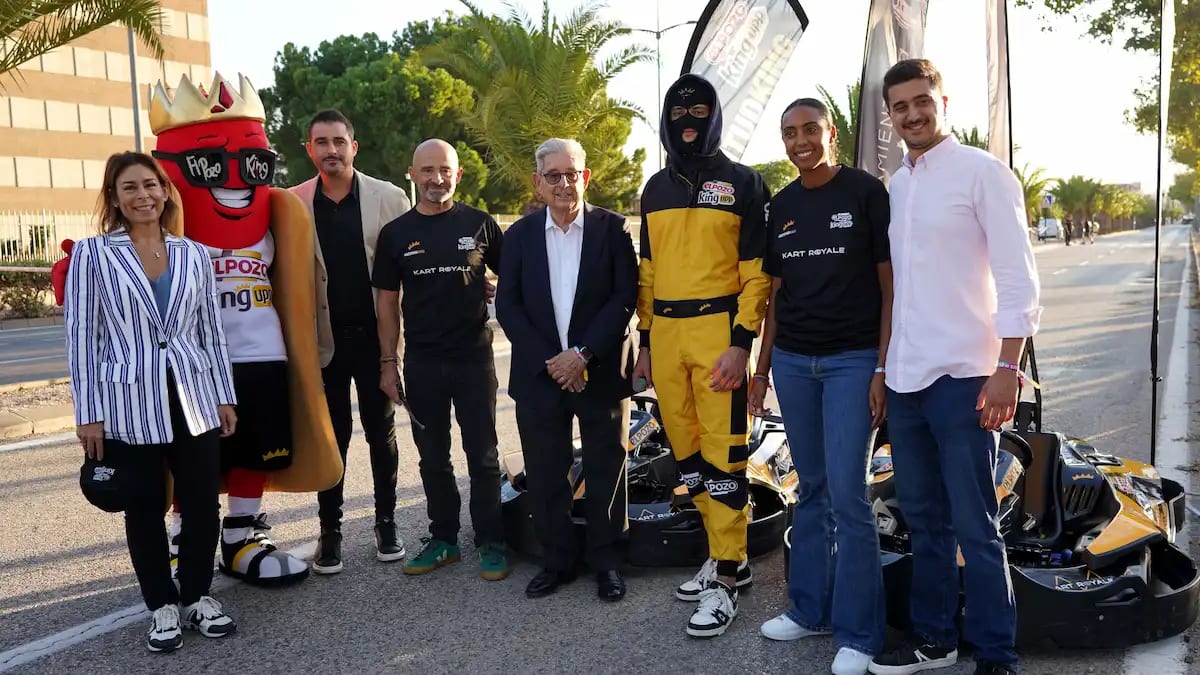 ElPozo King Upp y Ceciarmy Aceleran en Kart Royale Granada
