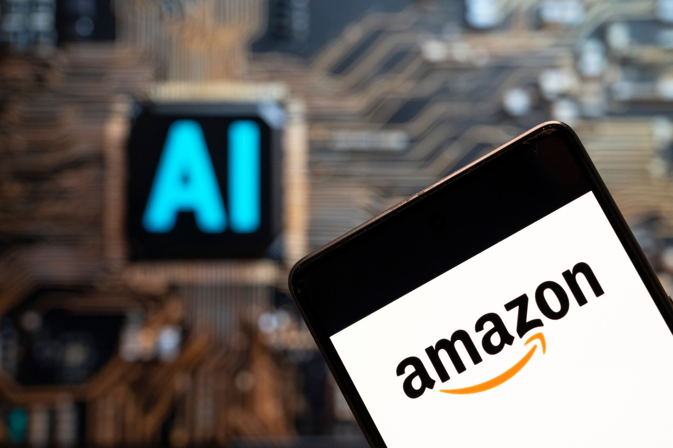 Amazon y Microsoft ofrecen cursos gratuitos sobre IA generativa