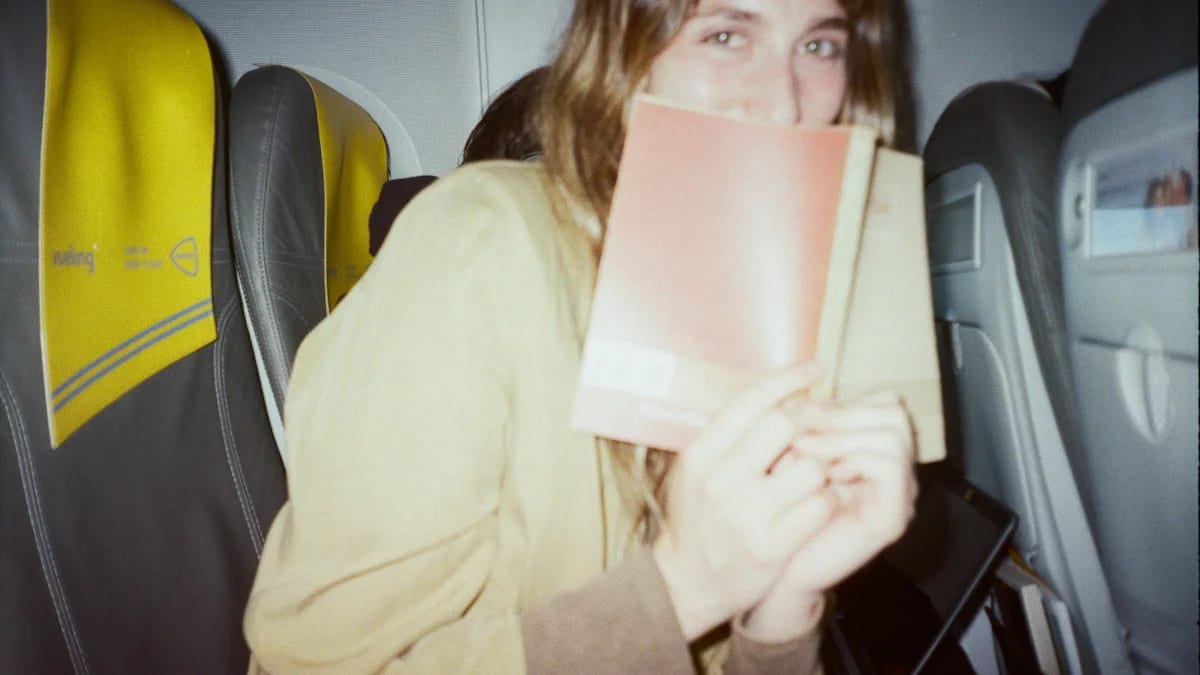 Vueling Lanza Campaña «Que la Rutina nos Pille Volando»