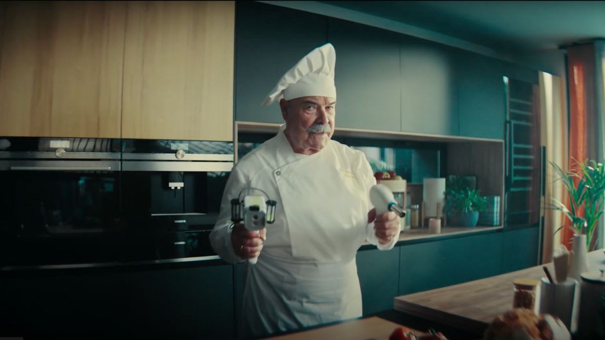 Antonio Resines: De Actor a Chef en la Nueva Campaña de MASMOVIL