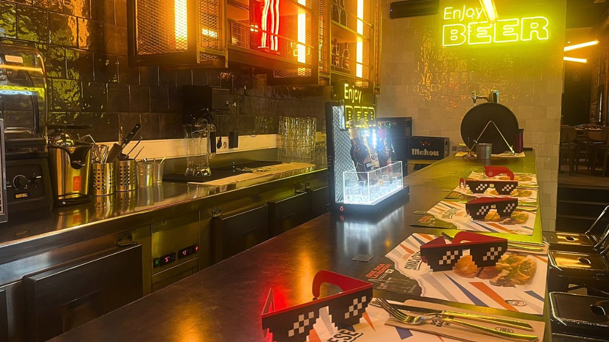 Goiko y Risi: La Hamburguesa Smac&Cheese Risketos que Conquista el Verano