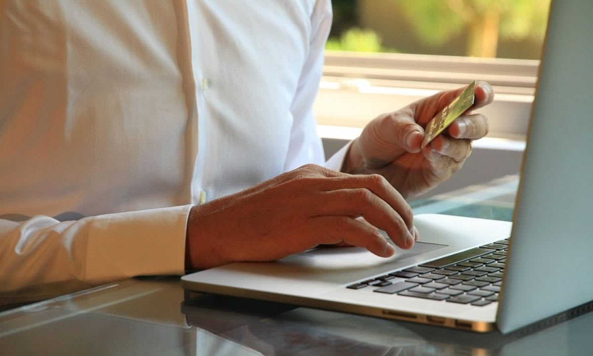 Estudio CTT Express: Hábitos de Compra Online en España y Portugal