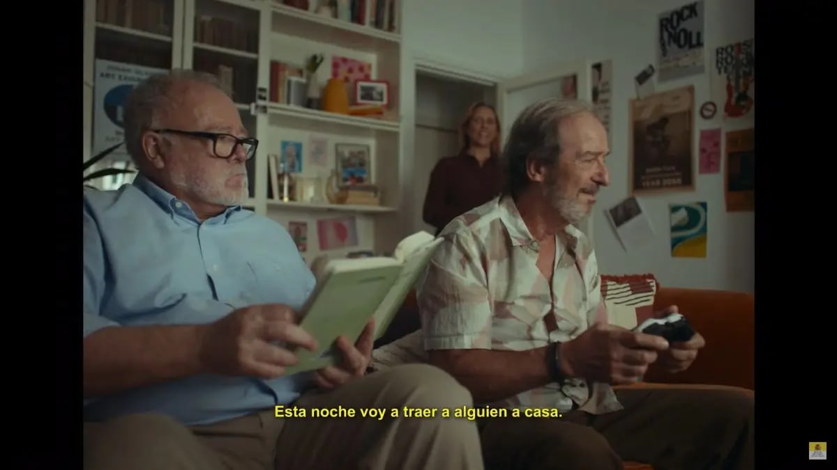 Campaña de Vivienda: Mayores Compartiendo Piso Desata Polémica en España