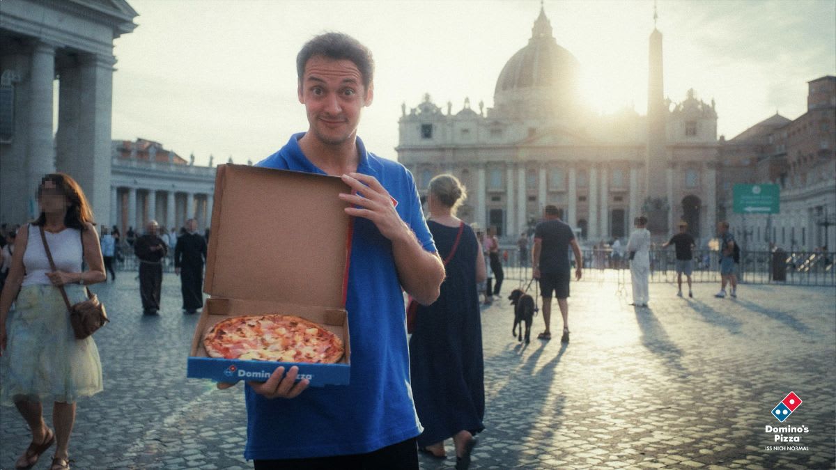 Domino’s Perdona la Pizza con Piña en el Vaticano: Un Giro Brillante al Marketing