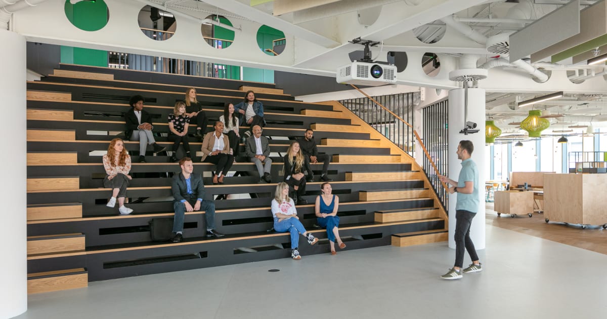 Expansión de IDHL en Leeds: Impacto y Perspectivas en el Marketing ...
