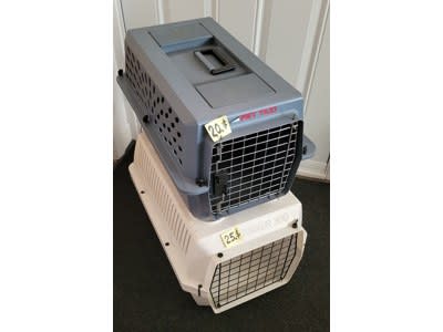 2 Cages pour chat et chien