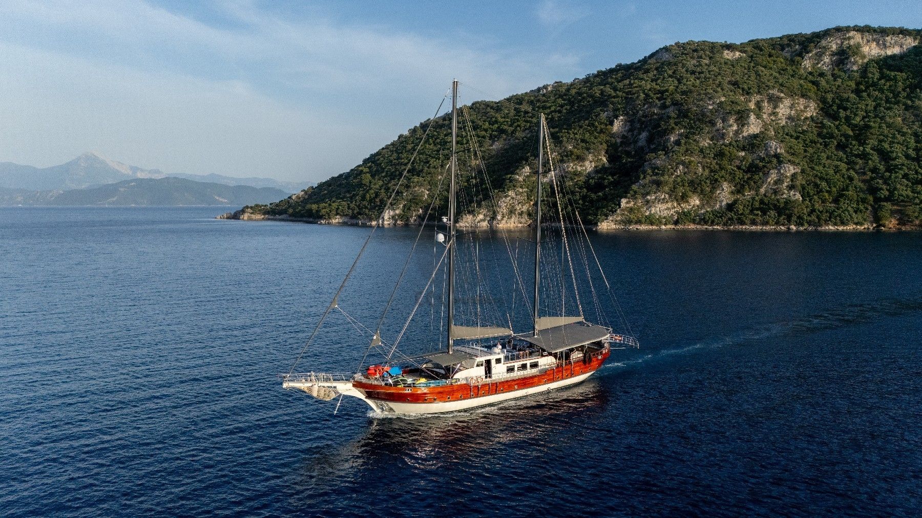 Berrak Su — Marmaris tekne kiralama