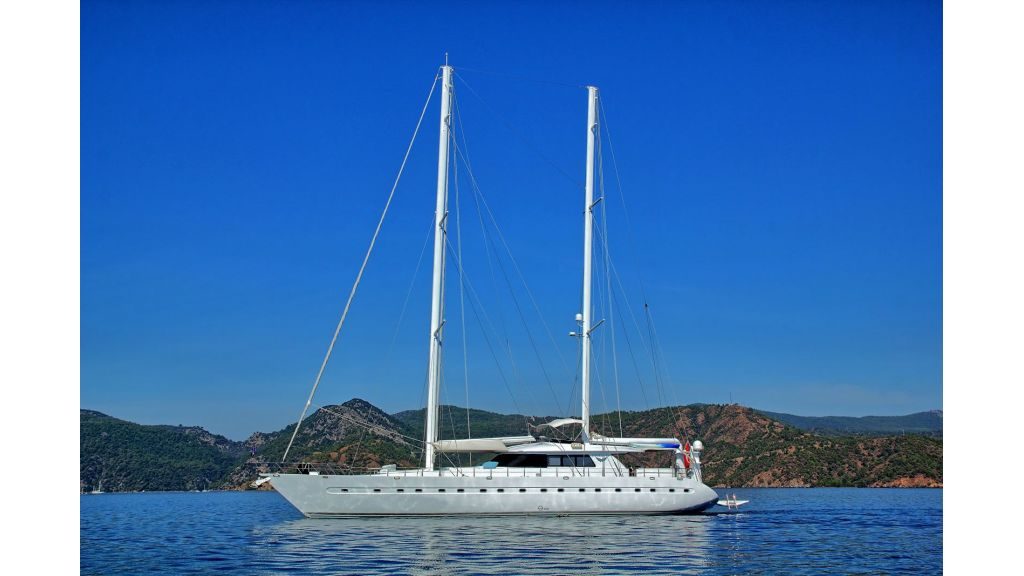 Angelo 2 — Göcek tekne kiralama