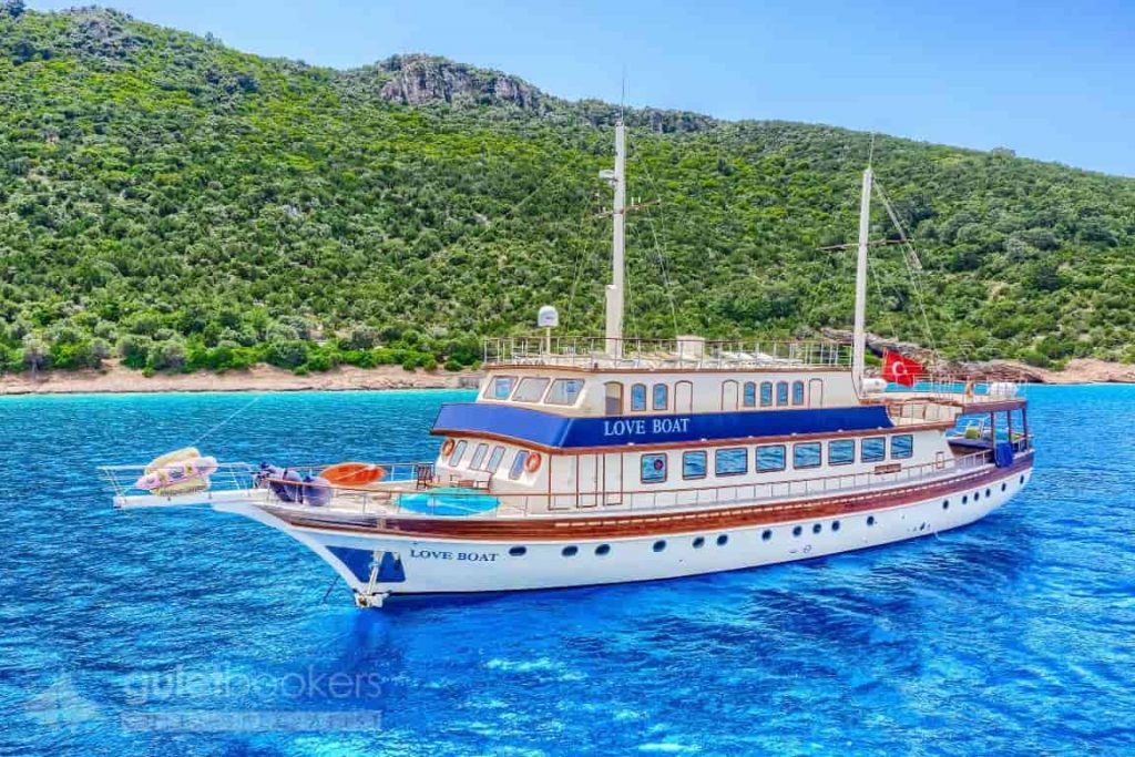 GULET LOVE BOAT — Bodrum tekne kiralama