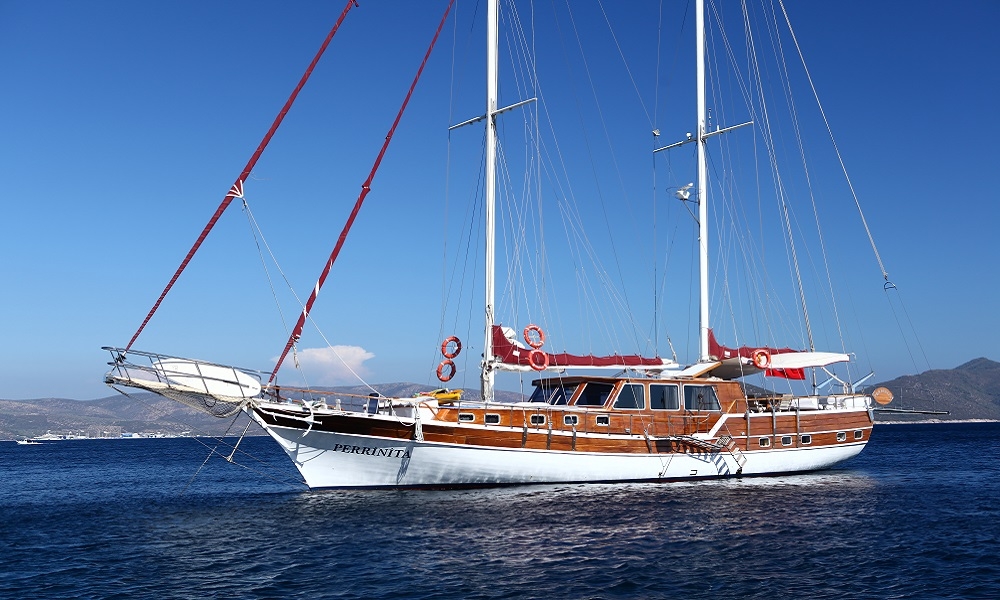 GULET PERRİNİTA — Bodrum tekne kiralama