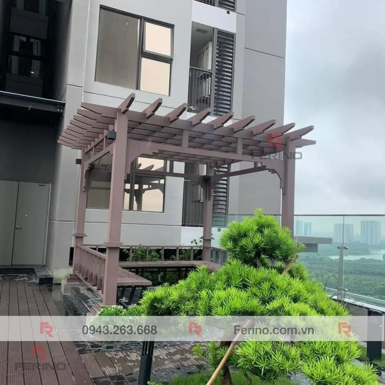 Trụ pegola gỗ nhựa: Giải pháp bền đẹp cho không gian ngoài trời của bạn