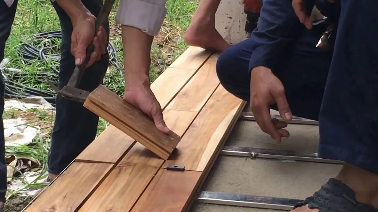 Gỗ teak tại Hà Nội: Vật liệu đẳng cấp cho không gian sống Gỗ teak tại Hà Nội: Vật liệu đẳng cấp cho không gian sống