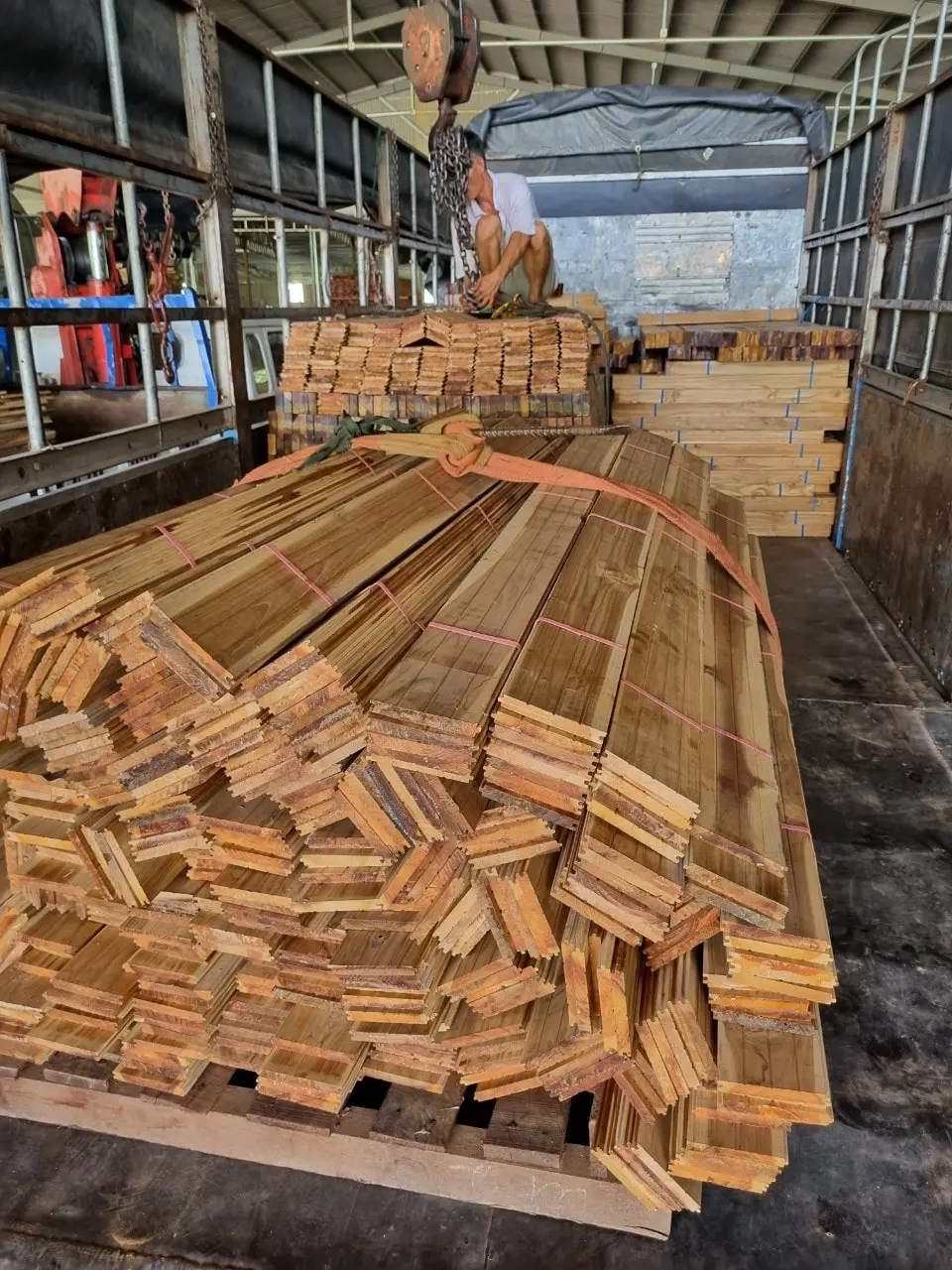 Báo giá gỗ Teak nguyên khối: Tìm hiểu về loại gỗ quý và độc đáo này Báo giá gỗ Teak nguyên khối: Tìm hiểu về loại gỗ quý và độc đáo này