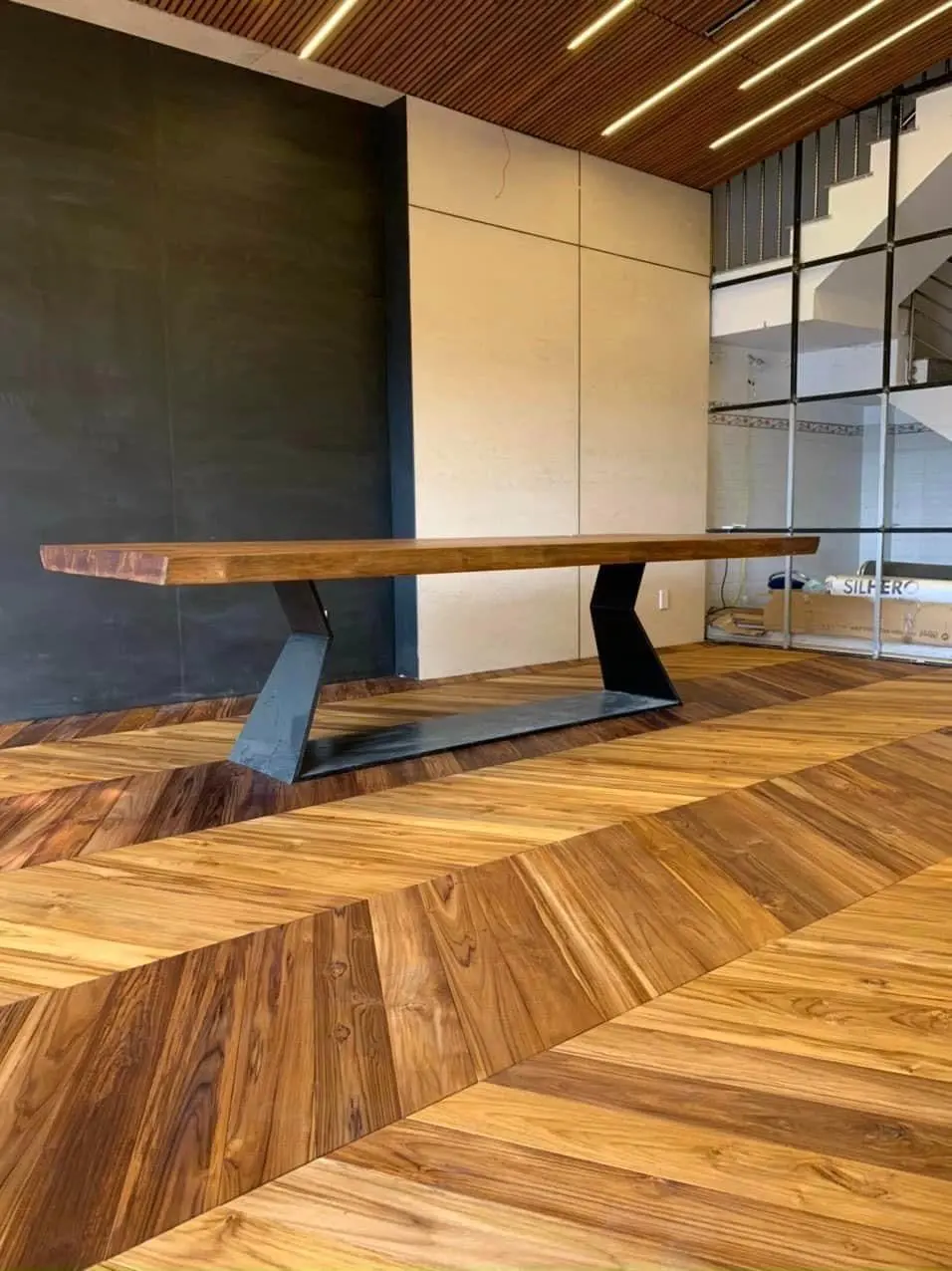 Gỗ Teak là gì? Tìm hiểu về loại gỗ quý này