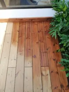 Dầu lau gỗ tự nhiên không làm biến đổi màu sắc gỗ Dầu lau gỗ tự nhiên không làm biến đổi màu sắc gỗ