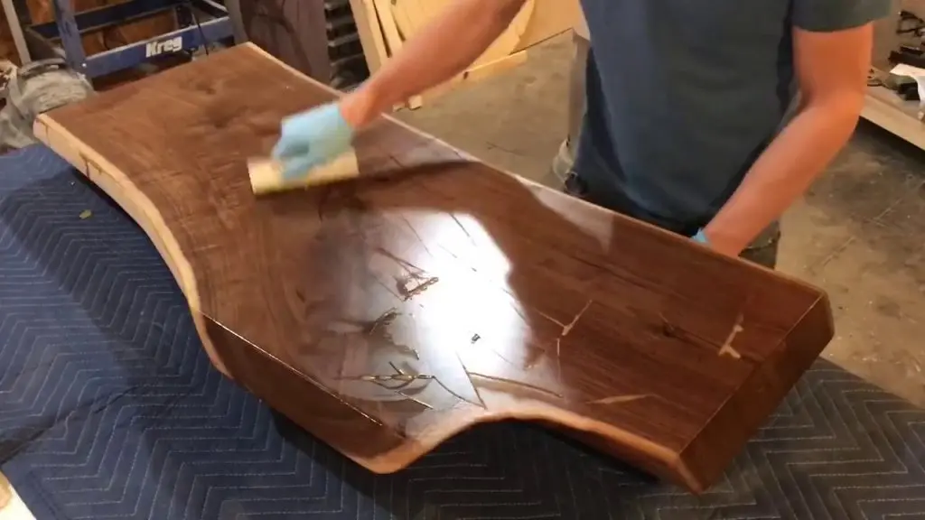 Dầu lau gỗ tự nhiên không mùi: Bảo quản và bảo dưỡng gỗ hiệu quả