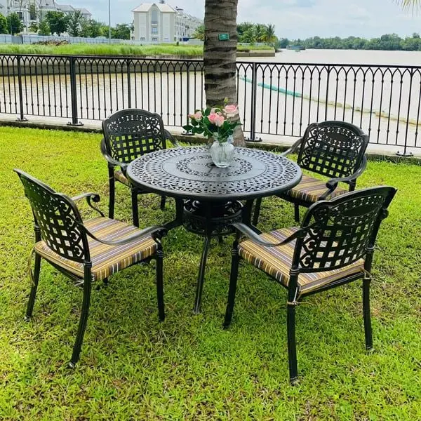 Xu hướng thiết kế bàn ghế sân vườn ngoài trời hiện đại Xu hướng thiết kế bàn ghế sân vườn ngoài trời hiện đại