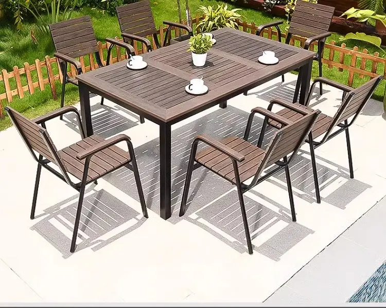 Xu hướng thiết kế bàn ghế sân vườn ngoài trời hiện đại