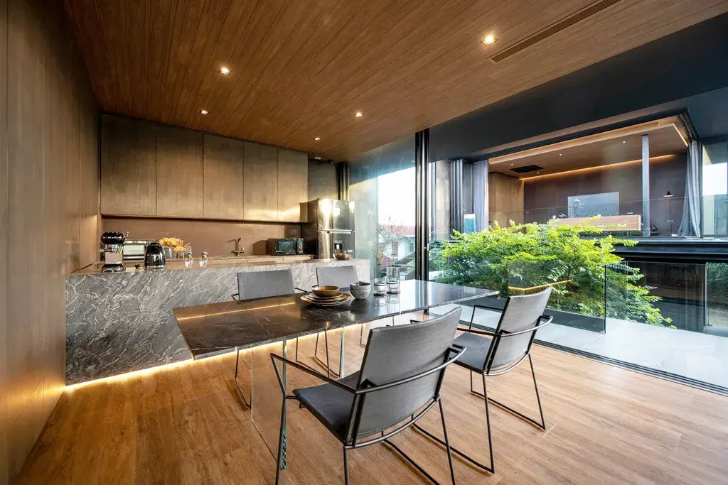 Hoàn thiện nội thất phòng ăn Biệt thự sân vườn Long Thành mang phong cách Minimalist (Tối giản)