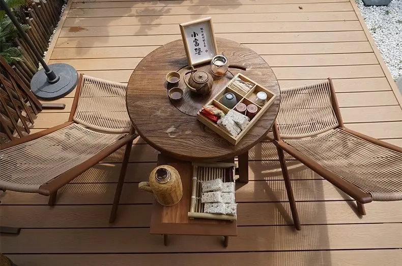 Ghế tựa ban công thư giãn kèm gối tựa lưng Ghế tựa ban công thư giãn kèm gối tựa lưng