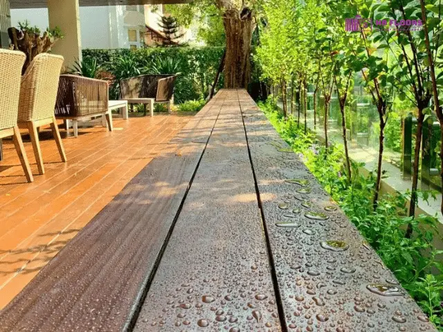  Sàn Gỗ Biến Tính Ngoài Trời: Lựa Chọn Thông Minh Cho Không Gian Sống Của Bạn
