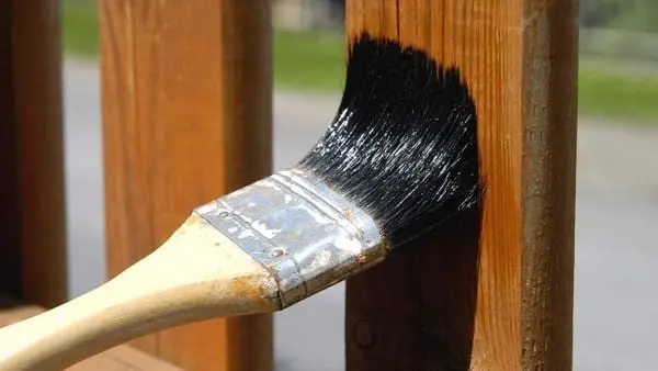 Khám Phá Dầu Lau Gỗ: Bảo Quản Gỗ Ngoài Trời Hiệu Quả Nhất
