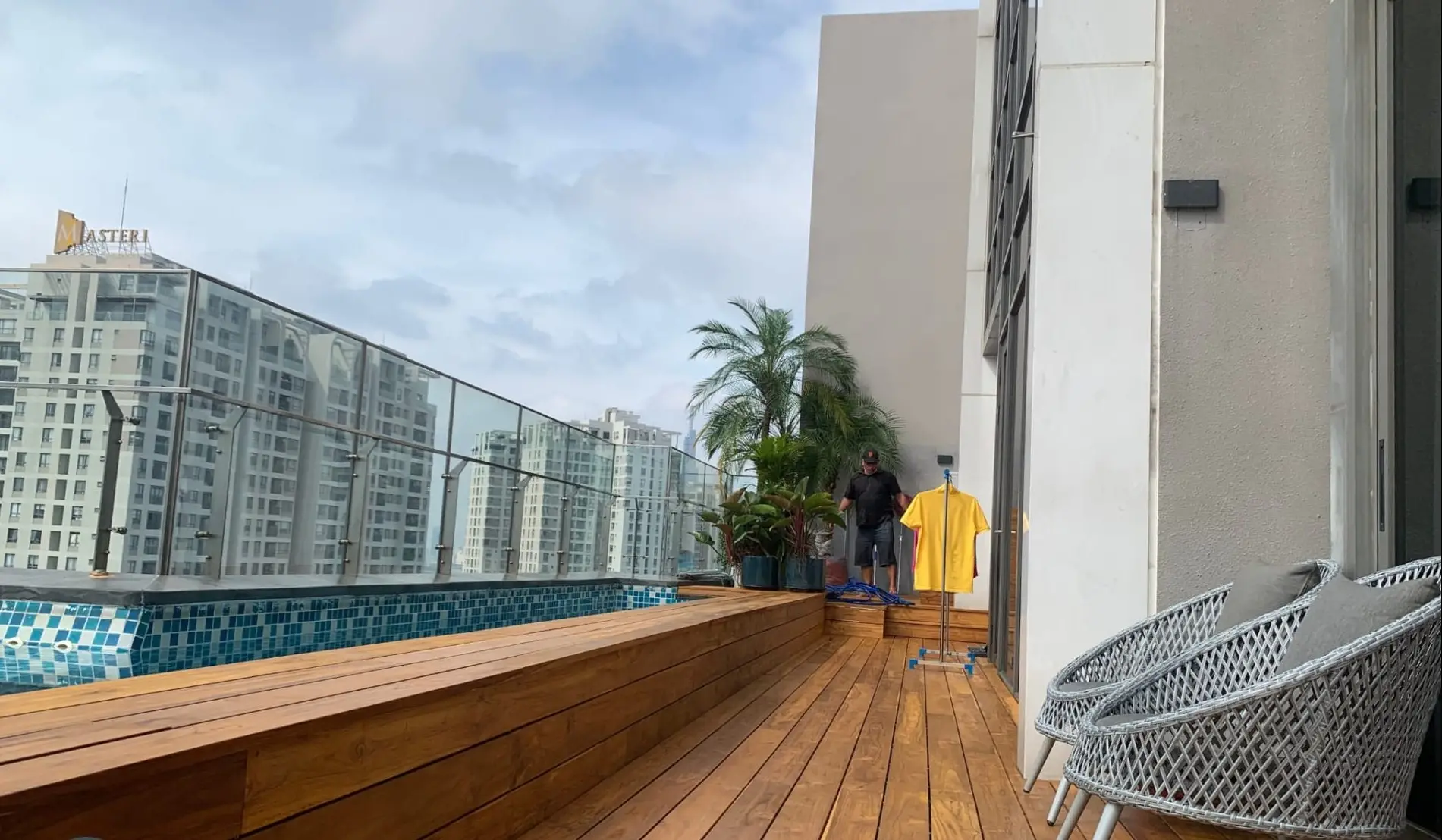 Sàn Gỗ Teak Ngoài Trời Lựa Chọn Hoàn Hảo Cho Không Gian Sống Đẹp và Bền Bỉ