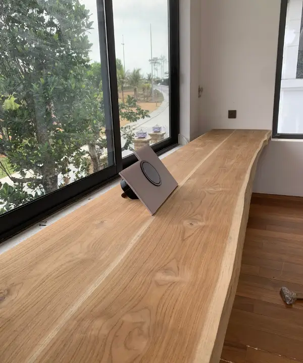 Kho Gỗ Teak: Tìm Hiểu Về Gỗ Teak Và Ứng Dụng Trong Kho Gỗ