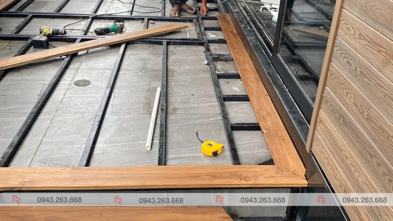 Sàn gỗ Teak chống mục nát: Đặc điểm, ứng dụng và lợi ích
