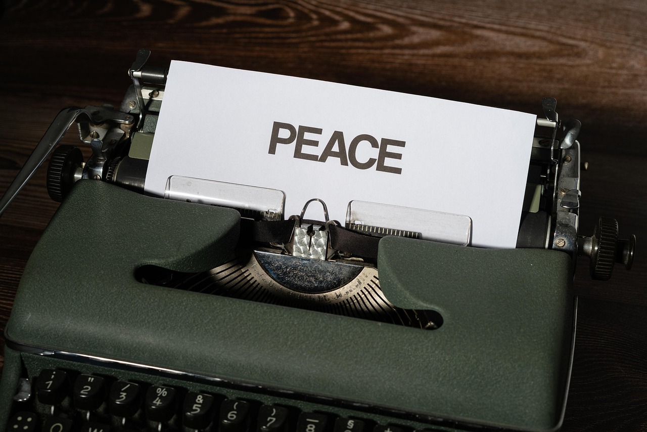 مفاوضات السلام مع إيران وإضراب طيارين جديد.. ملخص أخبار اليوم