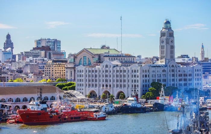 Prístav Montevideo, Uruguay