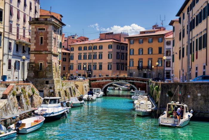 Prístav Livorno, Taliansko