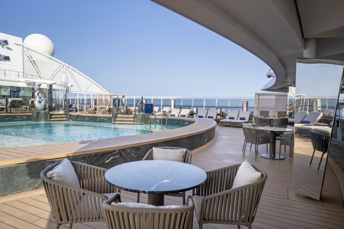 MSC YACHT CLUB BAR