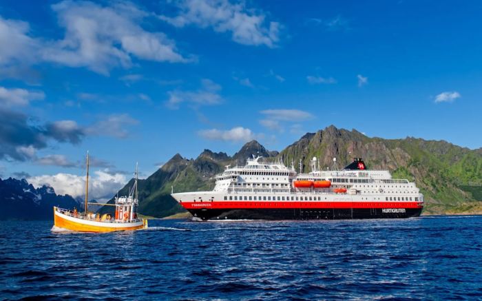 MS Finnmarken