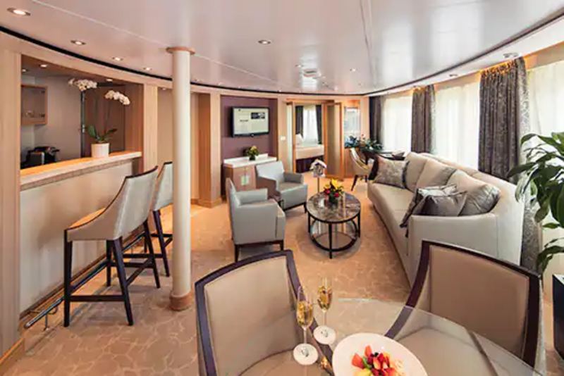 Owner's Suite and Above