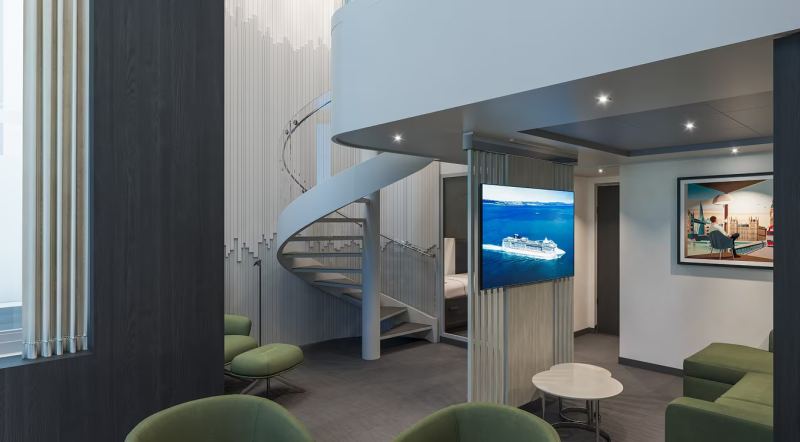 MSC YACHT CLUB ROYAL DUPLEX SUITE WITH WHIRLPOOL BATH