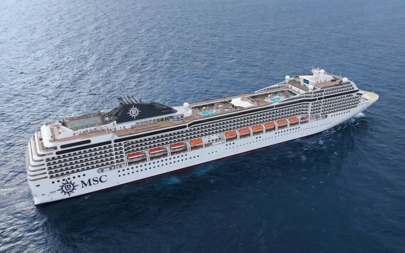 MSC YACHT CLUB DELUXE SUITE WITH PARTIAL VIEW