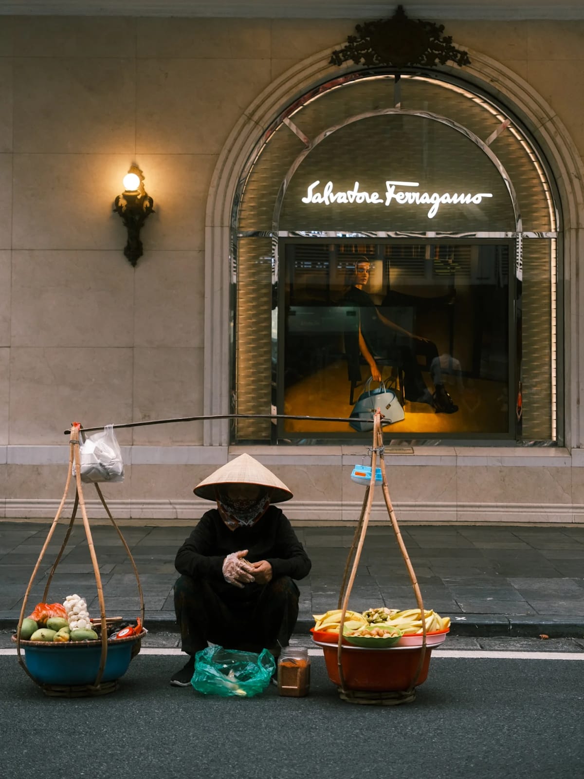 Street photography from Hanoi by Linh Nguyễn