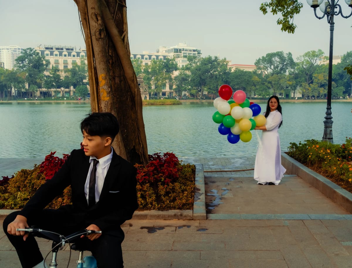 Street photography from Hanoi by Carleo Chua
