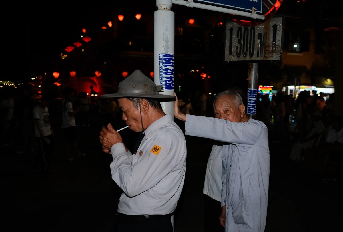 Street photography from Hội An by Carleo Chua