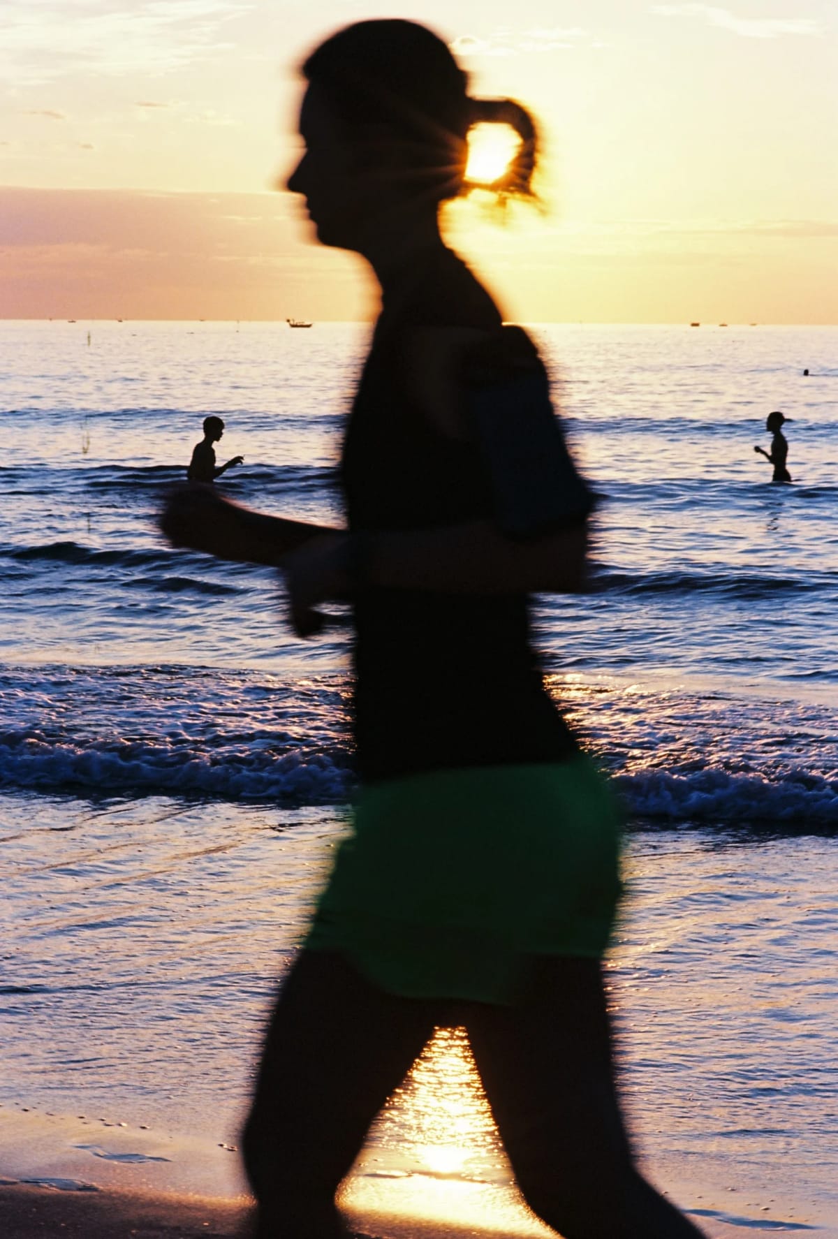 Street photography from Da Nang by Nguyễn Trần Kim Long